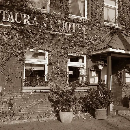 Hotel Neetzer Hof 3*